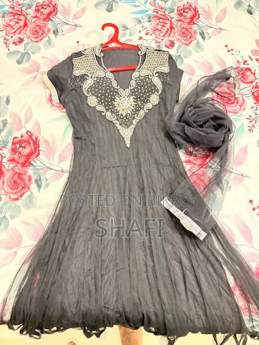 Gown (2 Pieces)