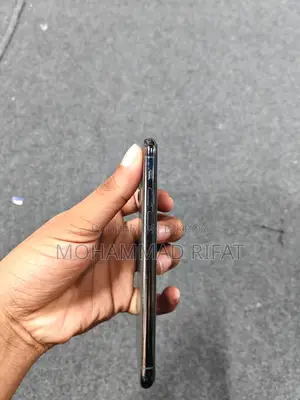 Apple iPhone 11 Pro (Used)