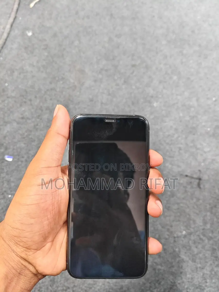 Apple iPhone 11 Pro (Used)