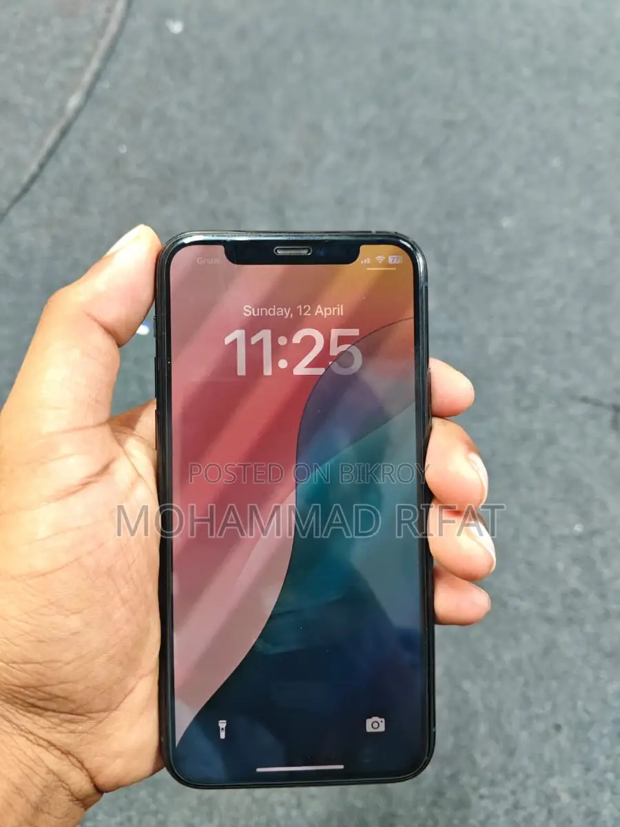 Apple iPhone 11 Pro (Used)