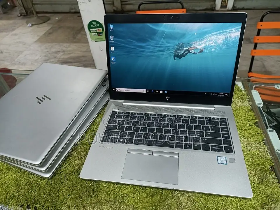 Hp EliteBook 840 G6 with Bag