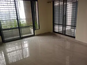 Good Quality 4 Bedroom Un Farnised Flat Rent At Gulshan 2