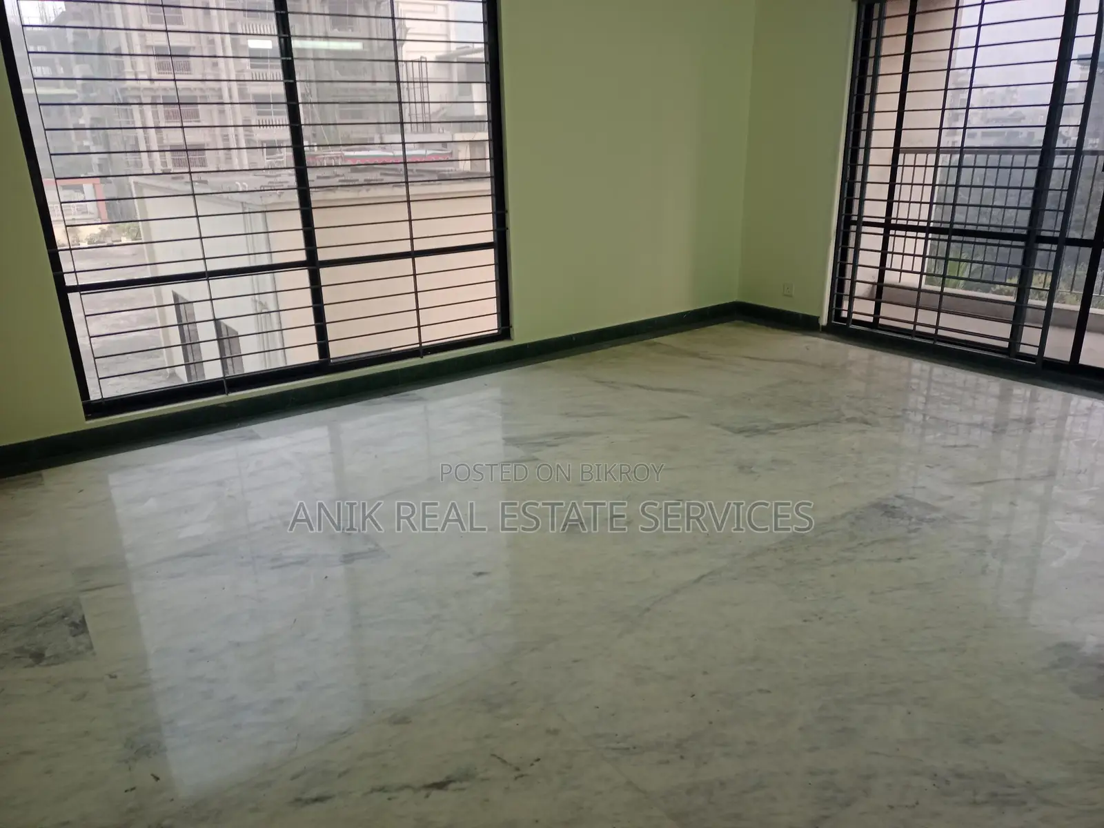 Good Quality 4 Bedroom Un Farnised Flat Rent At Gulshan 2
