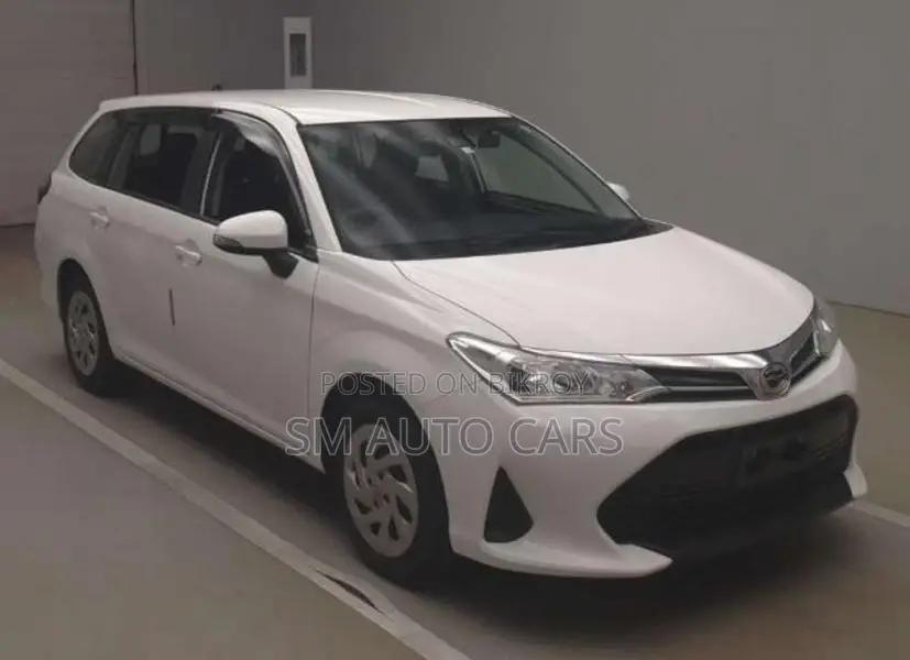 Toyota Fielder Non Hybrid EX White 2020