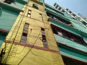 যাত্রাবাড়ীতে ৯ বেডরুমের ফার্নিশড বাড়ি বিক্রয়ের জন্য