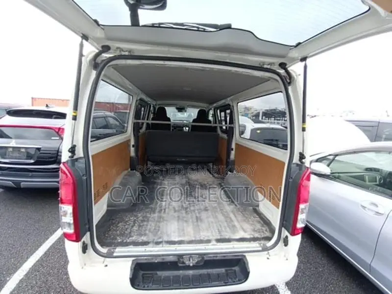 Toyota Hiace GL 2020