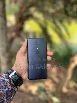 OnePlus 6T (Used)