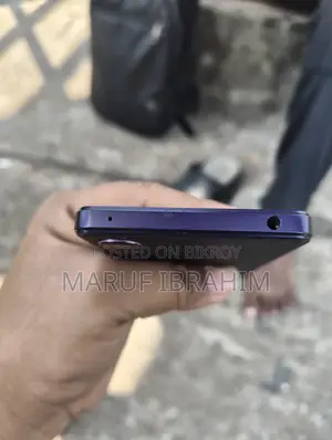 Sony xperia 1 mark 4 (Used)