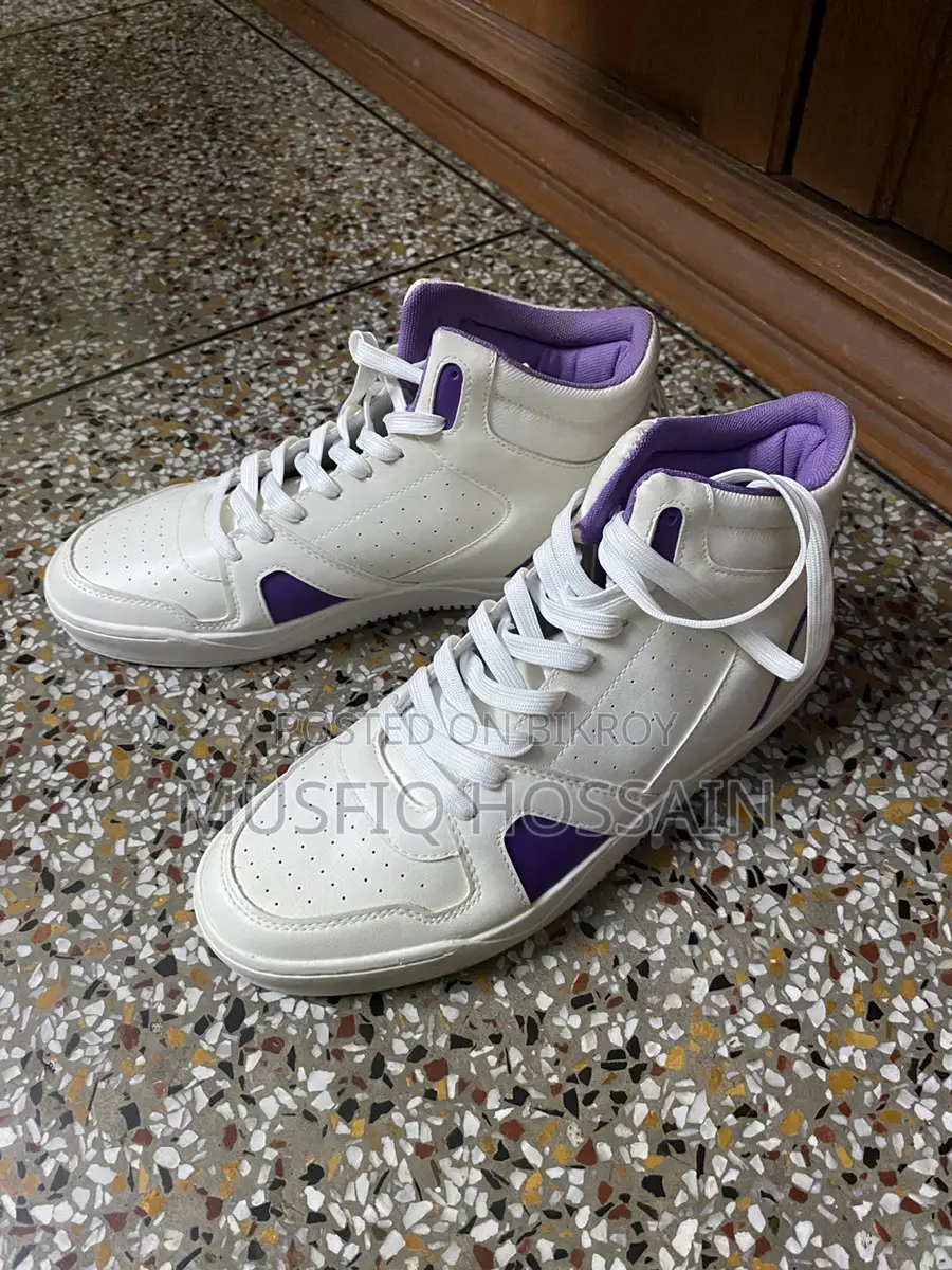 Men's High-top Sneakers Purple And White.