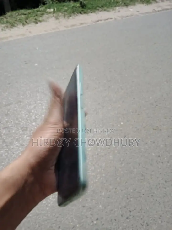 Realme Note 60 . (Used)