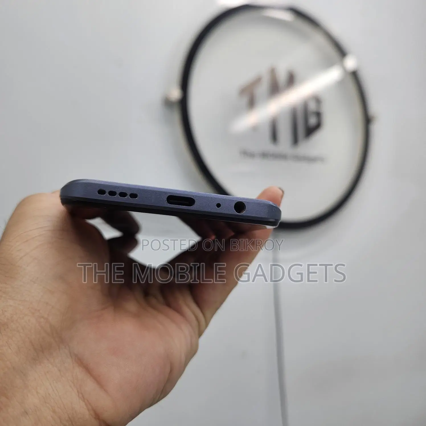 Vivo T1 8/128GB (Used)