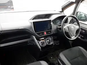 Toyota Voxy ZS KIRAMEKI HYB 2021