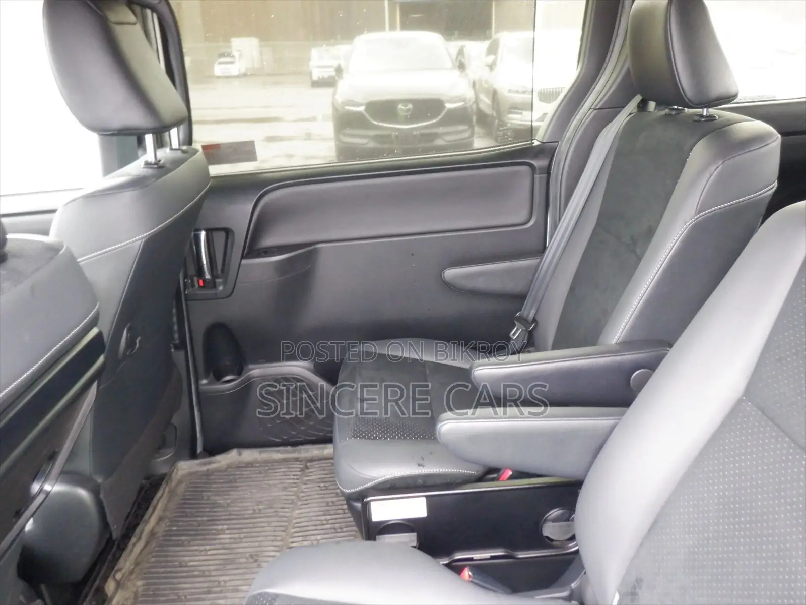 Toyota Voxy ZS KIRAMEKI HYB 2021