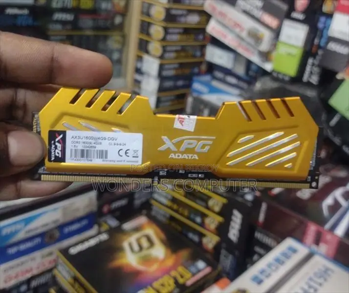 Adata Xpg গেমিং ৪ জিবি র‍্যাম ১ বছরের ওয়ারেন্টিসহ