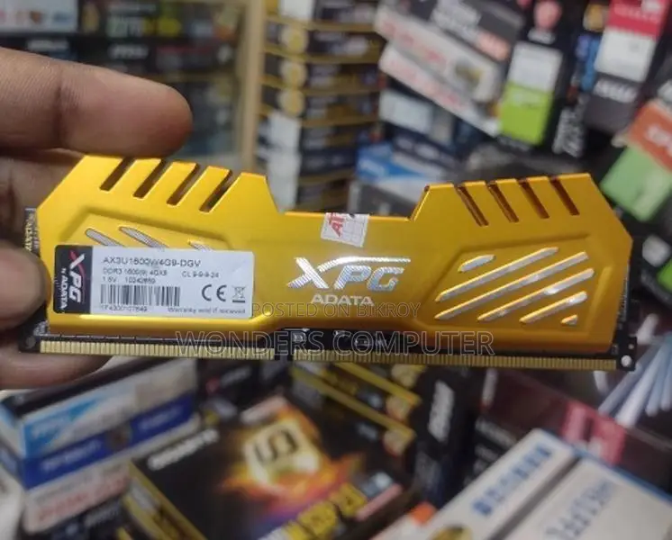 Adata Xpg গেমিং ৪ জিবি র‍্যাম ১ বছরের ওয়ারেন্টিসহ