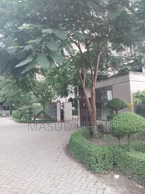Luxury apartment for sale at United City