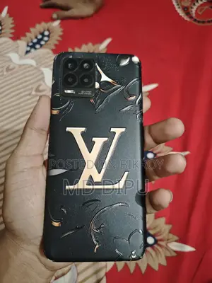 Realme 8 . (Used)