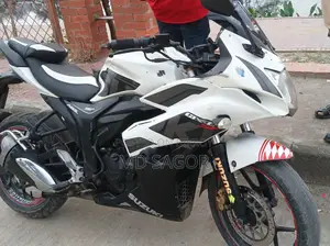 Suzuki Gixxer SF 2016