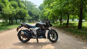 TVS Apache RTR 160 4V 2022
