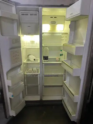 Siemens 666 Liter Fridge (Brand-Germany)