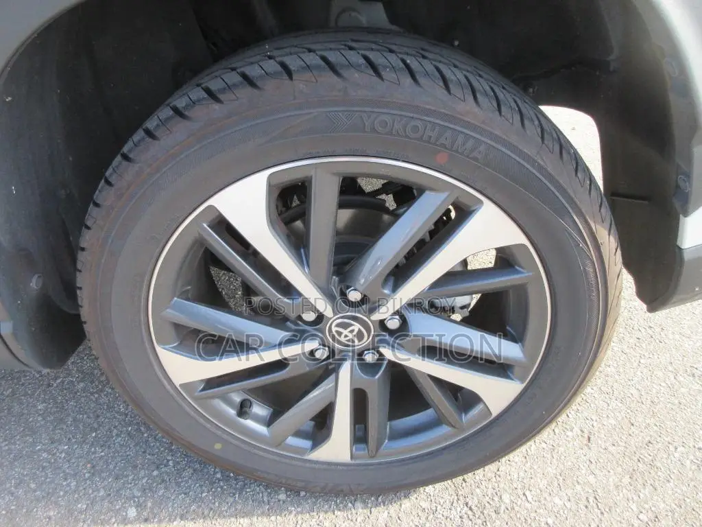 Toyota Corolla Cross Z LEATHER 2021