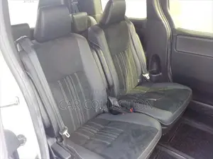 Toyota Esquire Gi Premium 2021
