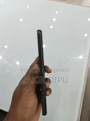 ভিভো ওয়াই১৬ নতুন কন্ডিশন (ব্যবহৃত)