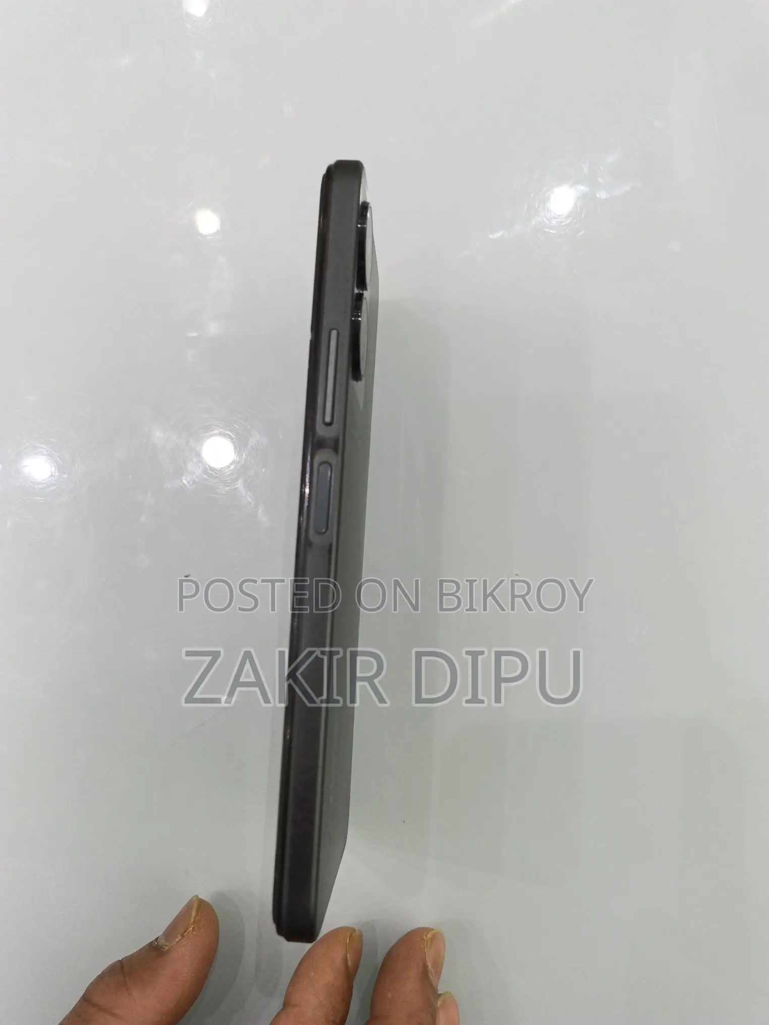 ভিভো ওয়াই১৬ নতুন কন্ডিশন (ব্যবহৃত)
