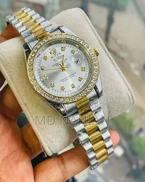 অ্যানালগ ঘড়ি বিক্রির জন্য
