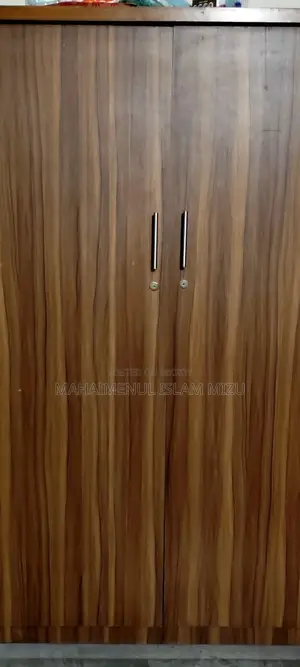 ২পাল্লা বোর্ডের আলমারি