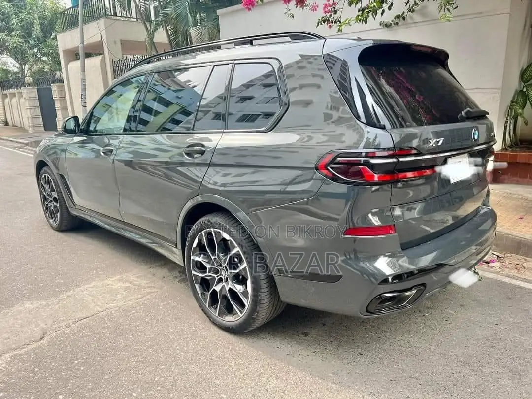 BMW X7 XDRIVE40i M SPECIAL 2023