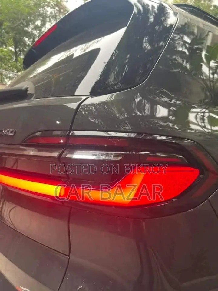 BMW X7 XDRIVE40i M SPECIAL 2023