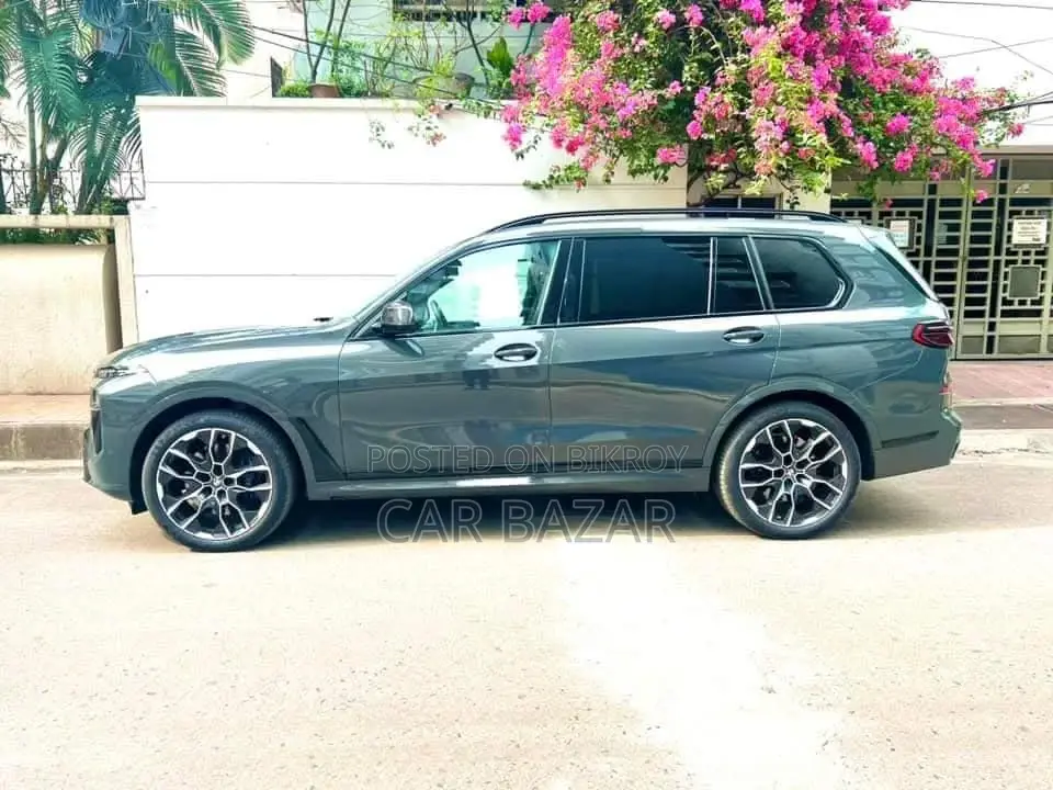 BMW X7 XDRIVE40i M SPECIAL 2023