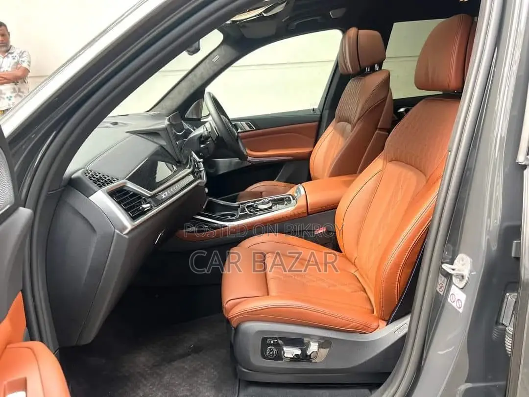 BMW X7 XDRIVE40i M SPECIAL 2023