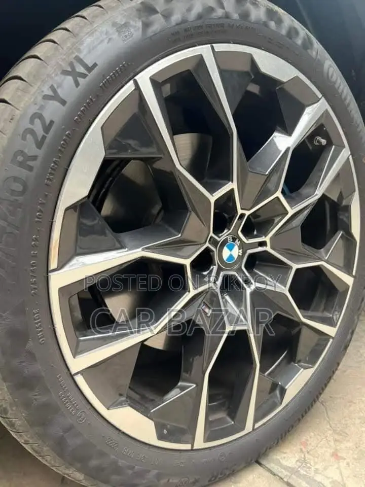 BMW X7 XDRIVE40i M SPECIAL 2023