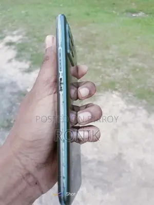 Realme 8 (Used)