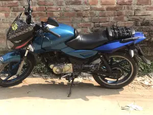 Bajaj Pulsar 150 2010