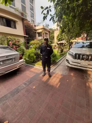 জরুরী ভিআইপি গার্ড পদে নিয়োগ