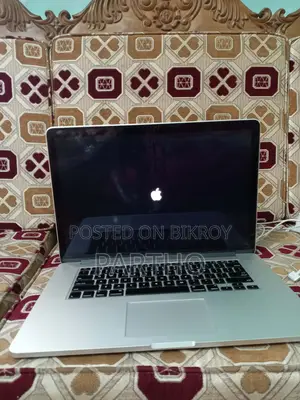 Macbook Pro A1398 16/256