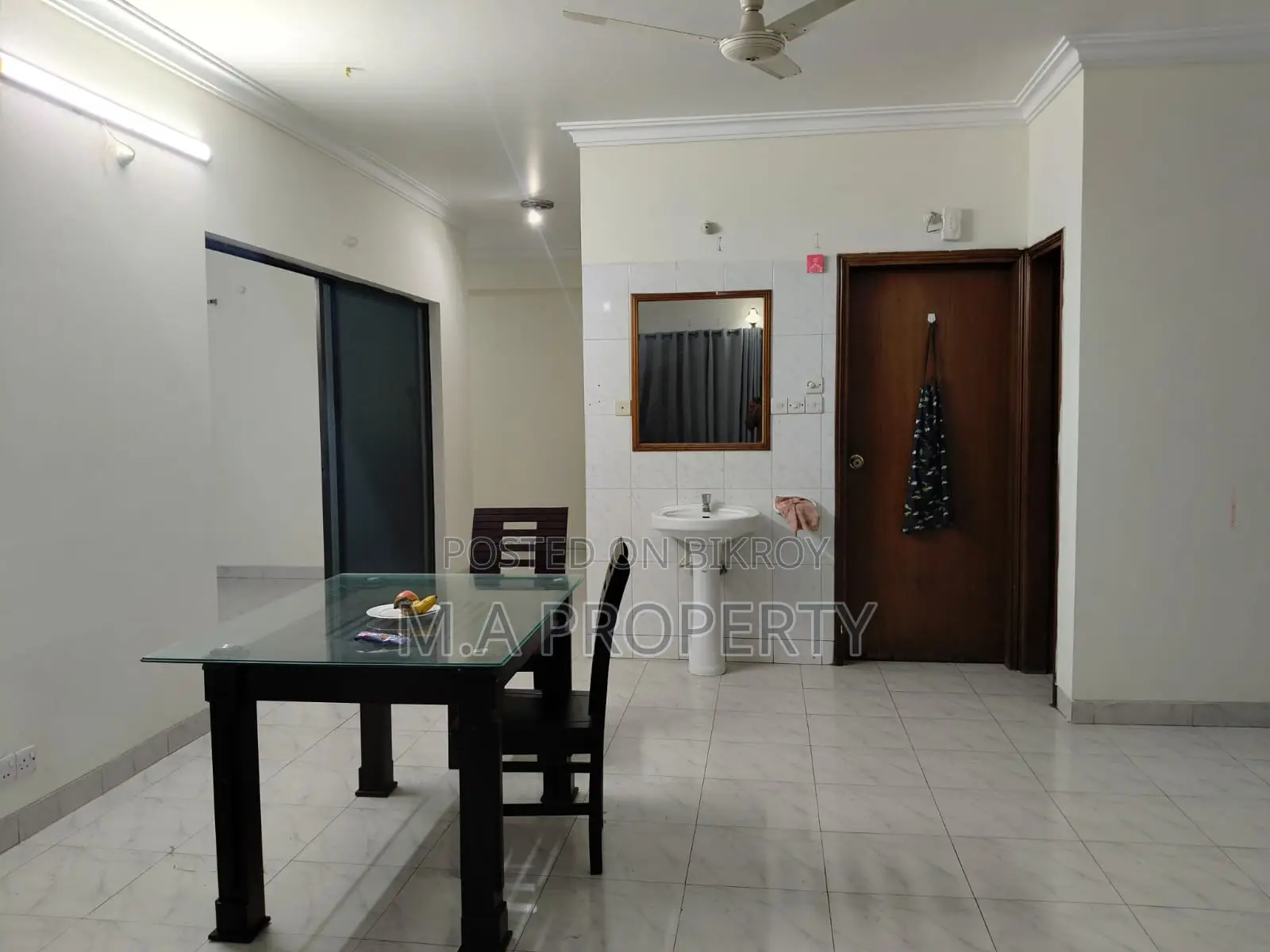 গুলশান ১-এ সম্পূর্ণ ফার্নিশড ফ্ল্যাট ভাড়া হবে