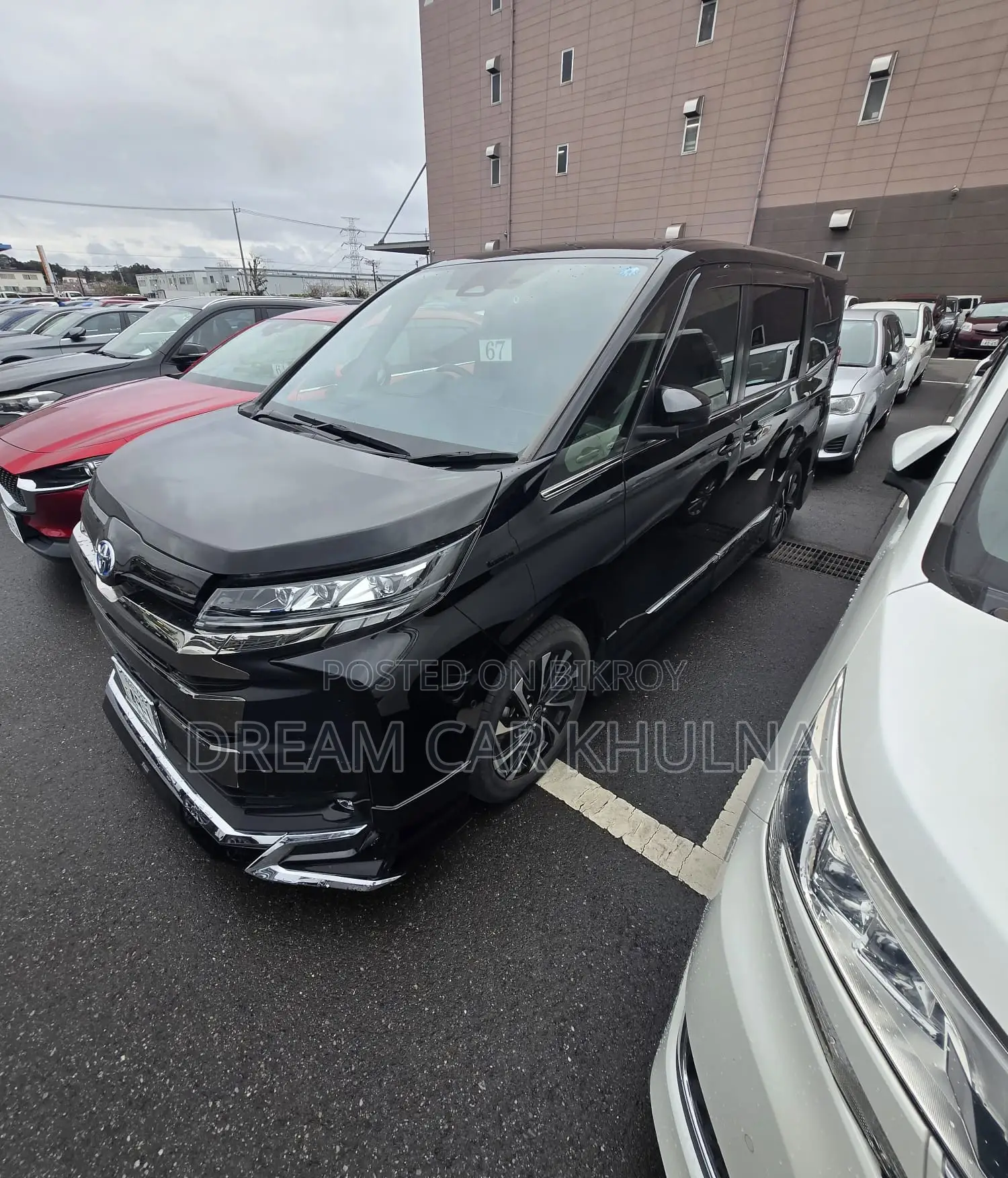 Toyota Noah S-Z Leg rest 5. 6k 2024