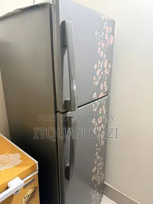Samsung Refrigerator (digital Inverter 250l)