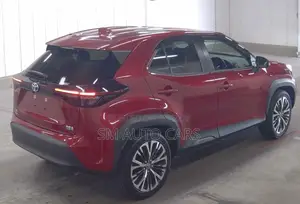 Toyota Yaris Cross Z Red 4.5 Point 2021