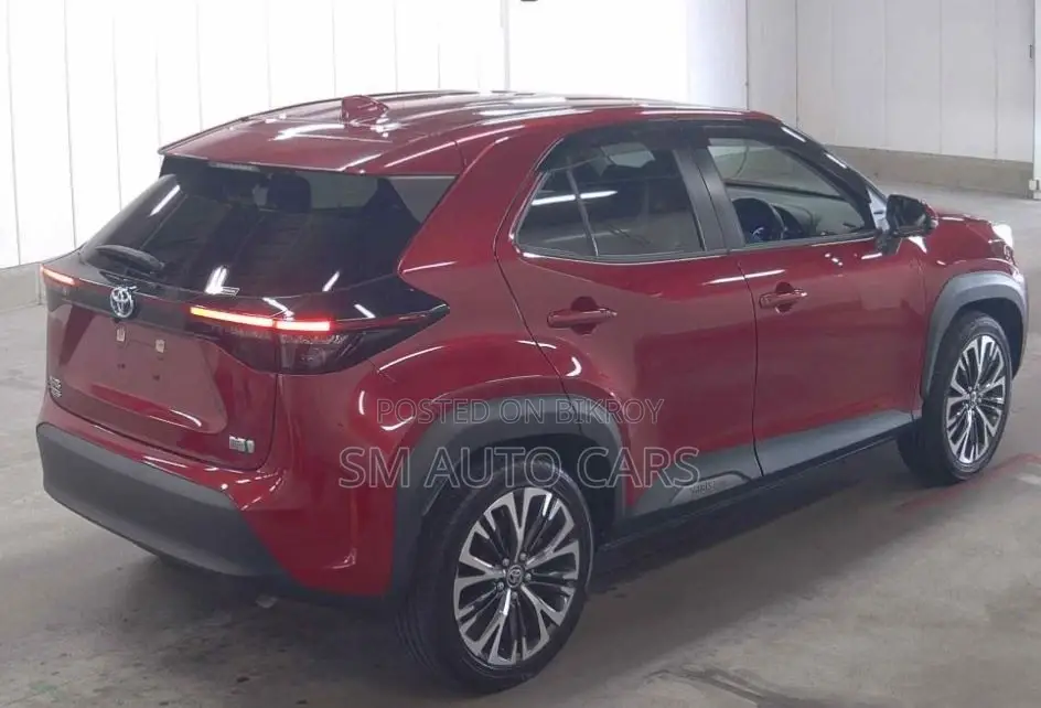 Toyota Yaris Cross Z Red 4.5 Point 2021