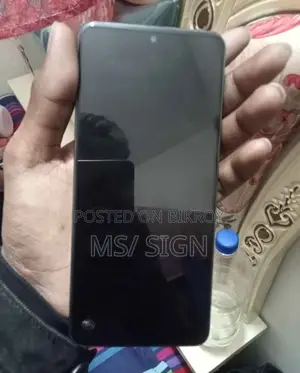 Realme 10 Pro . (Used)
