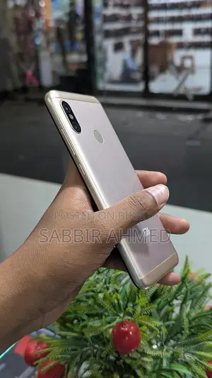 Xiaomi Mi A2 Lite . (Used)