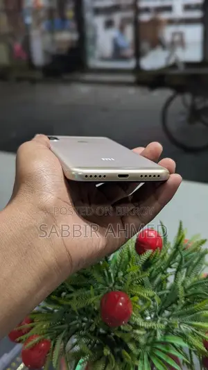 Xiaomi Mi A2 Lite . (Used)