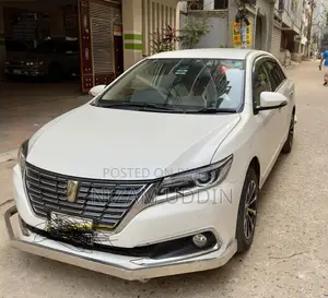 Toyota Premio 2017