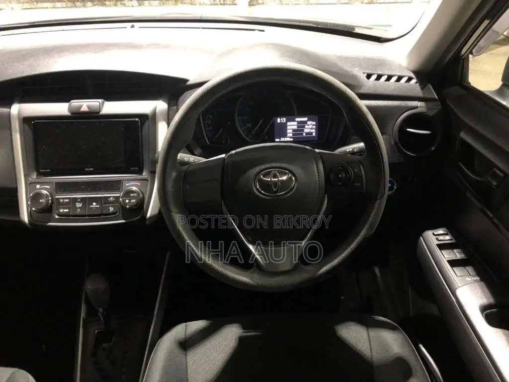 Toyota Fielder EX PUSH START 2021