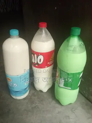দেশি গরুর ১০০% খাটি দুধ /
